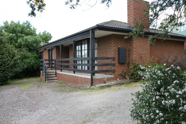 TIMBARRA ESTATE BERWICK UNDER $300,000 Picture