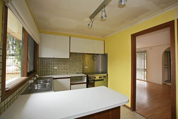 REALISATION AUCTION RENOVATE OR REDEVELOP 1300M2 BLOCK! Picture REALISATION AUCTION RENOVATE OR REDEVELOP 1300M2 BLOCK! Picture