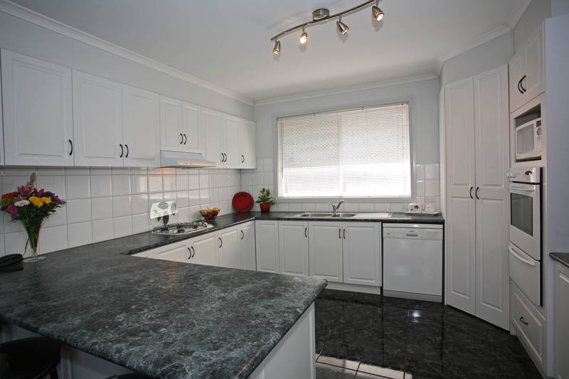 ATTENTION FUSSY BUYERS Picture 3