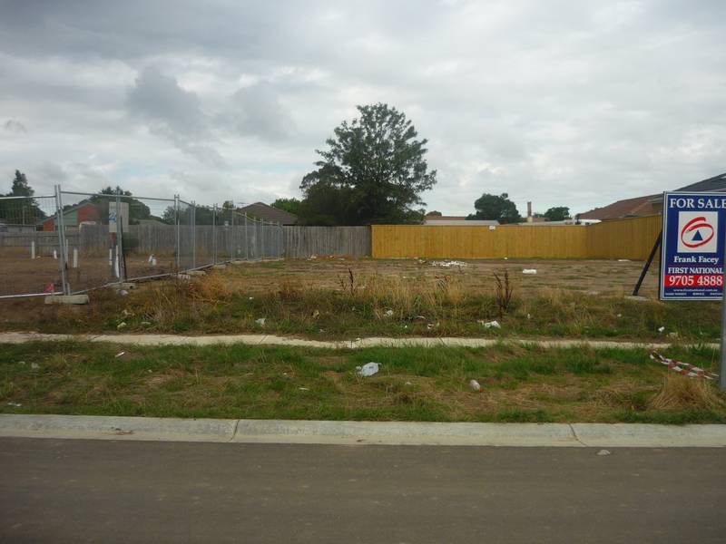 NARRE WARREN Picture 2