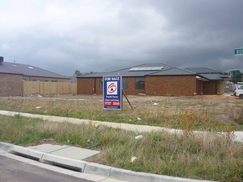 NARRE WARREN Picture 1