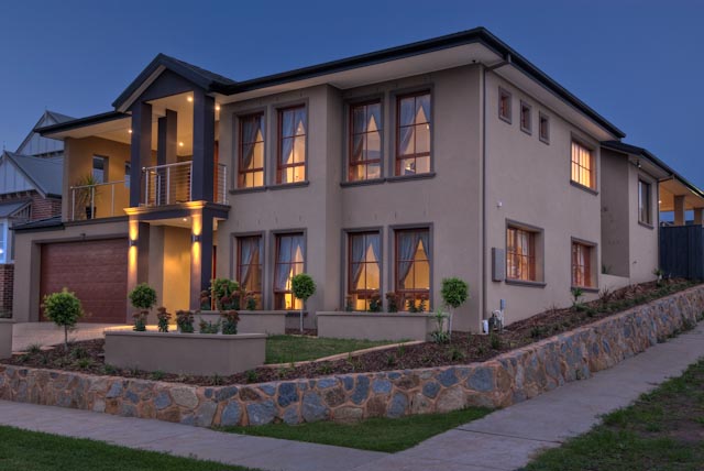 THE PERFECT BLEND OF LIGHT, SPACE AND COLOUR Picture 2