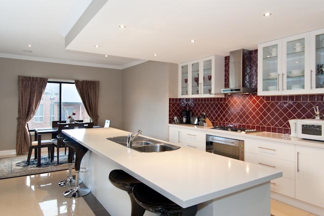 THE PERFECT BLEND OF LIGHT, SPACE AND COLOUR Picture 3