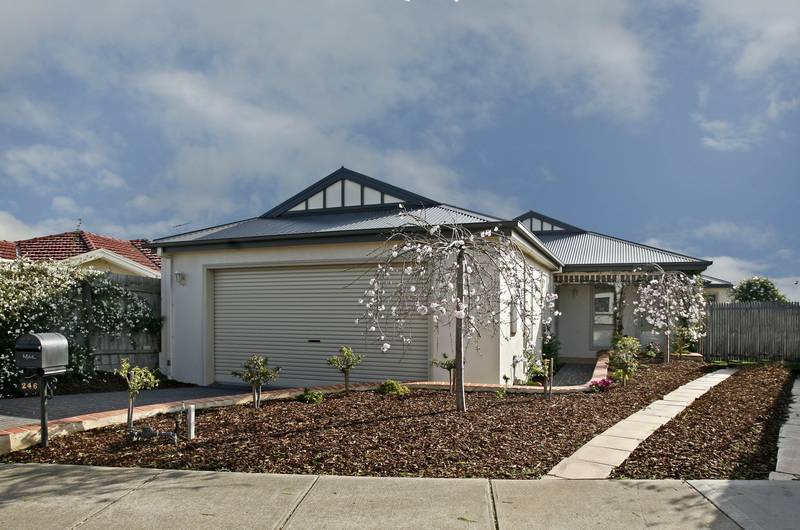 DARE TO BE DIFFERENT Picture 1