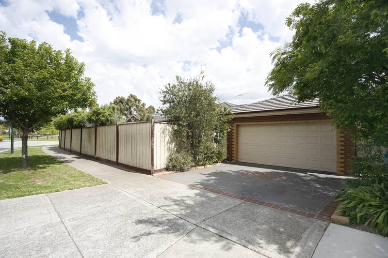 Fantastic Family Living Picture 2