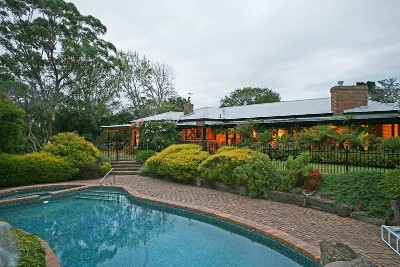 QUALITY HOMESTEAD ON 2 PARK-LIKE ACRES Picture QUALITY HOMESTEAD ON 2 PARK-LIKE ACRES Picture