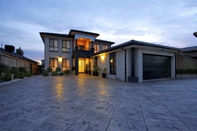 DOUBLE STOREY LUXURY LIVING Picture DOUBLE STOREY LUXURY LIVING Picture