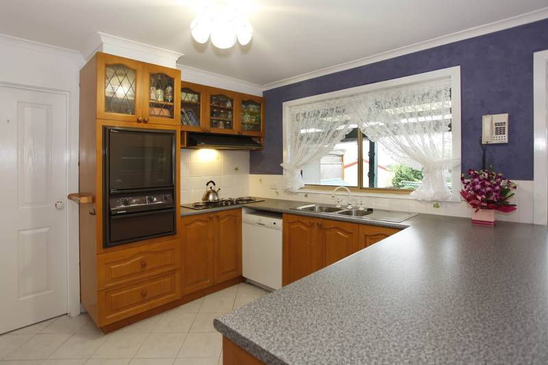 PERFECT FAMILY HOME Picture 2