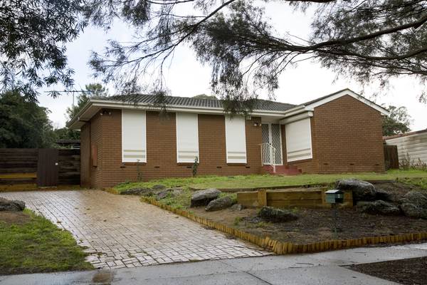 QUIET COURT LOCATION Picture 1