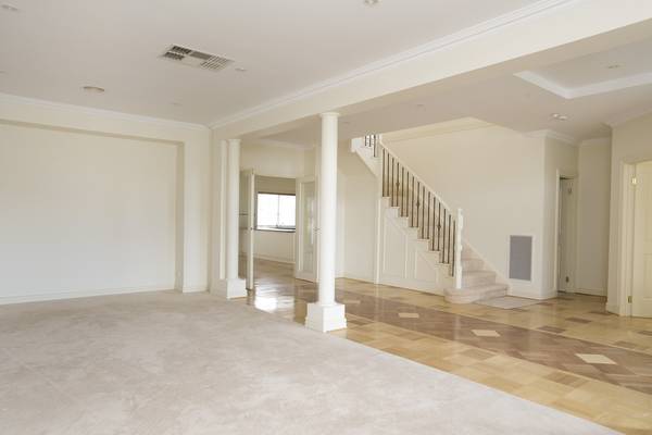 Elegant and Spacious Picture Elegant and Spacious Picture