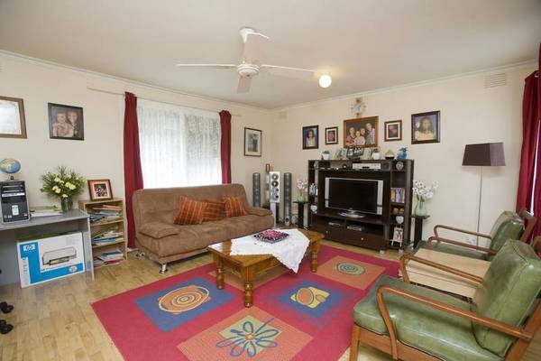 Budget price 4 bedder Picture 2