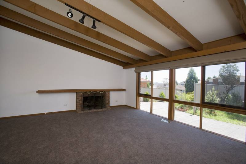 LIGHT AND ROOMY Picture 2