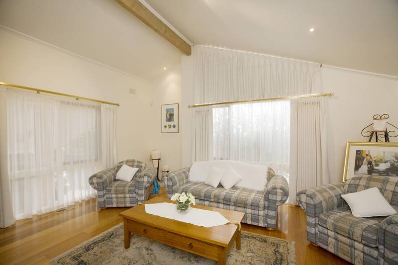 OPPORTUNITY ONLY COMES ONCE Picture 2