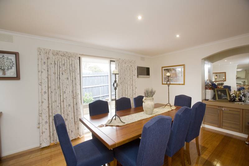 OPPORTUNITY ONLY COMES ONCE Picture 3