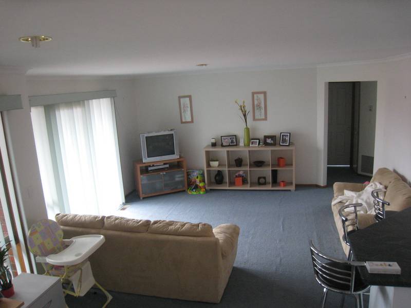 Split Level Beauty! Picture 3