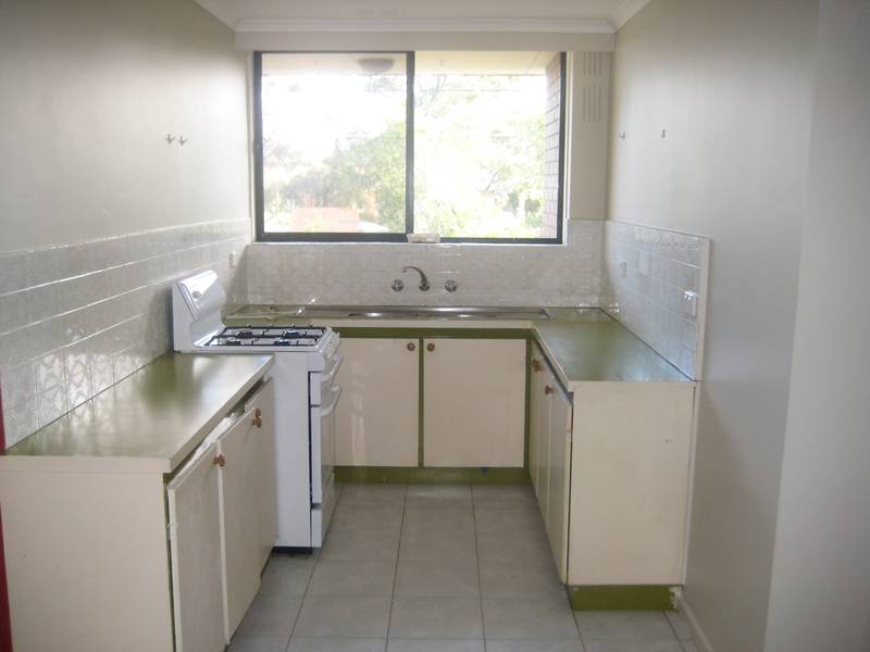 NICE AND COZY!! UNDER APPLICATION Picture 2