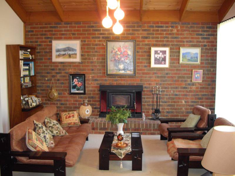 Quality Built in Perfect Family Location Picture 2