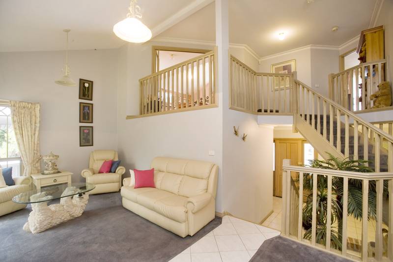 A Great Entertainment - Inside and Out Picture 1