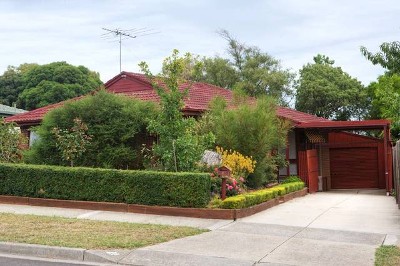 MOVE IN STRAIGHT AWAY Picture