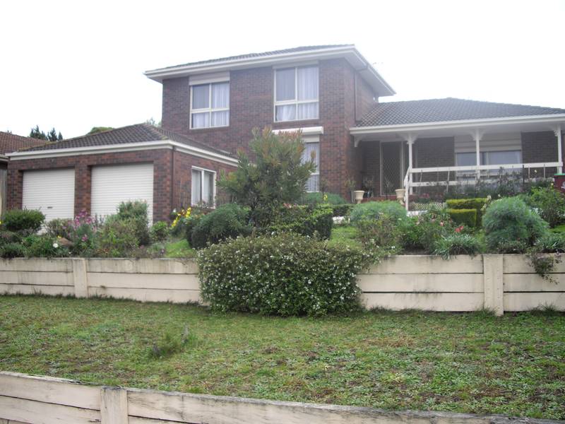 UNDER OFFER Picture 1