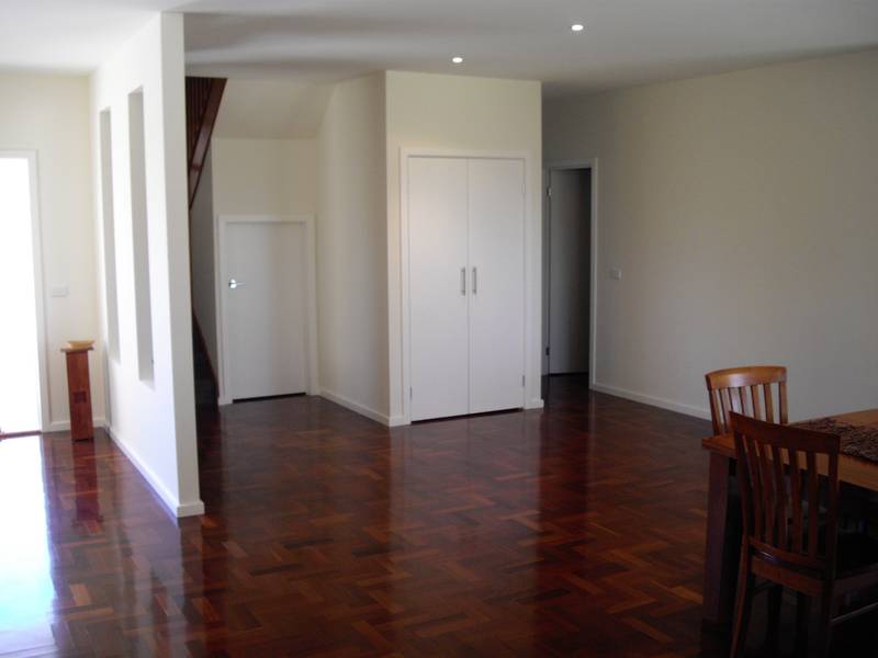 JUST PERFECT & ONLY 12 MONTHS YOUNG! Picture 3