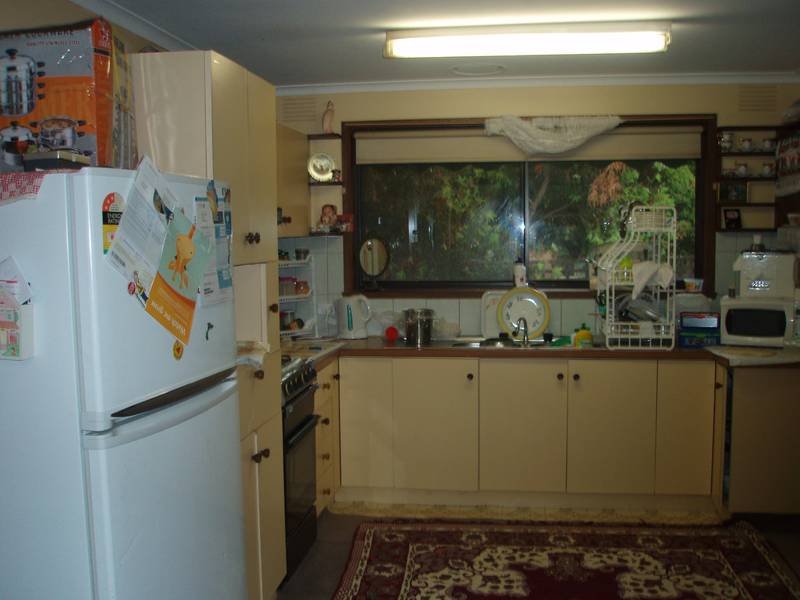 Attention Investors and 1st Home Buyers Picture 3