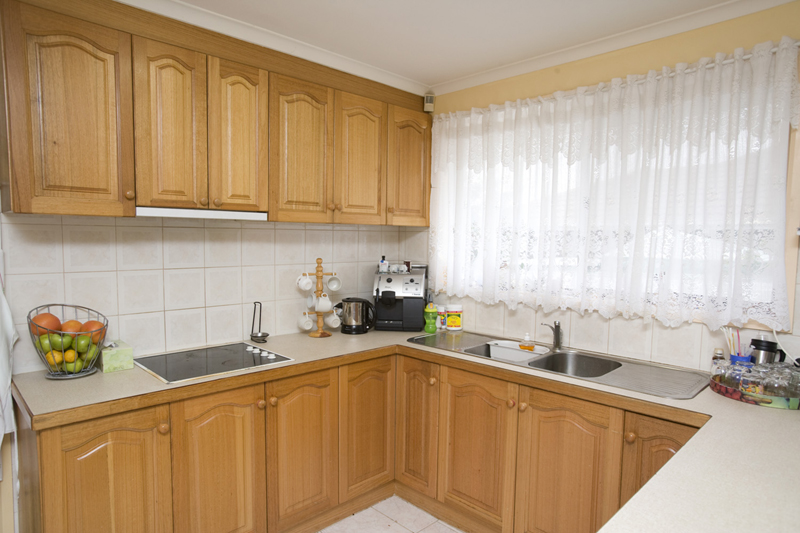 SUITS LARGE FAMILY
UNDER APPLICATION Picture 3