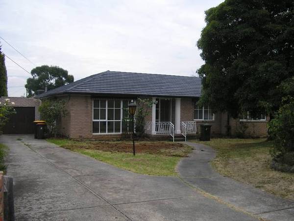 QUITE COURT LOCATION Picture 1