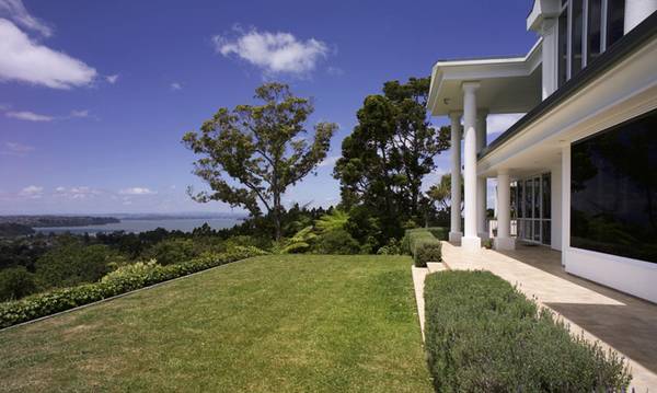 Platinum Property... Picture 3