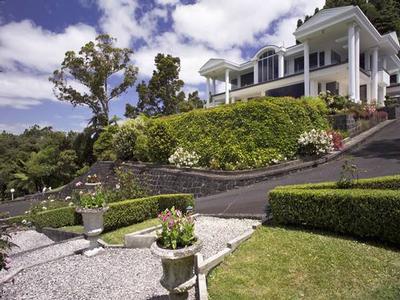 Platinum Property... Picture Platinum Property... Picture