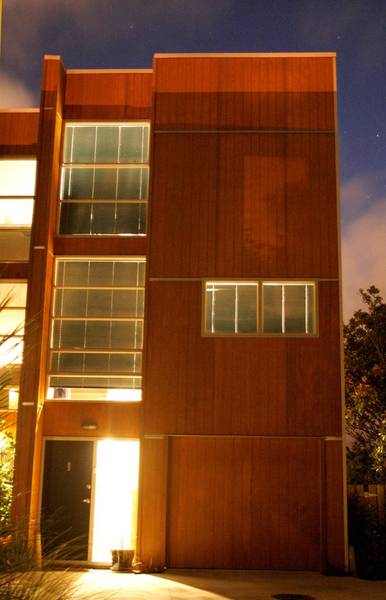 Executive XXXXX Luxury Apartment Style Living Picture 3