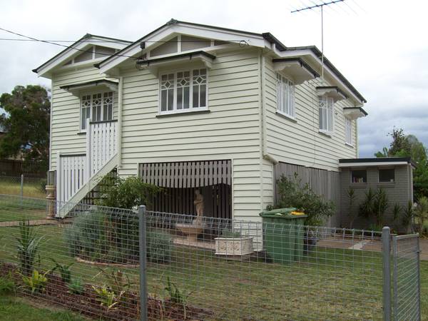 LEICHHARDT - LOOK WHAT THEY'VE DONE Picture 2