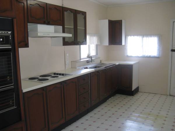 A Very Special Home! Picture 3