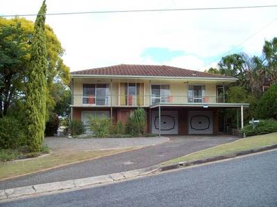SPACIOUS SOLID FAMILY HOME - QUIET AREA Picture
