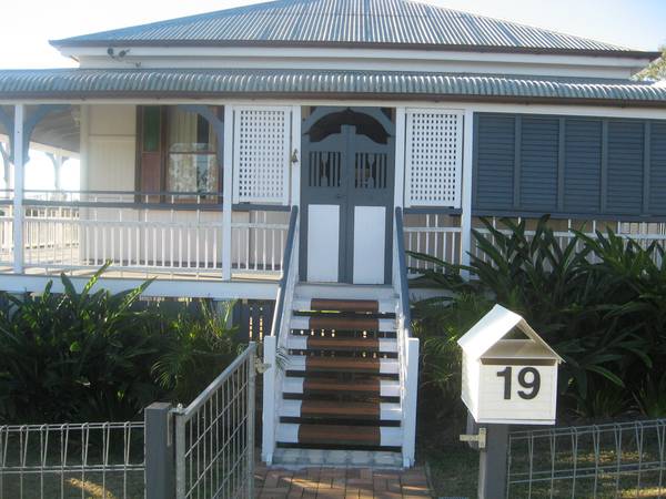 BUNDAMBA - Property for Sale - Periodic Lease Term Only Picture 2