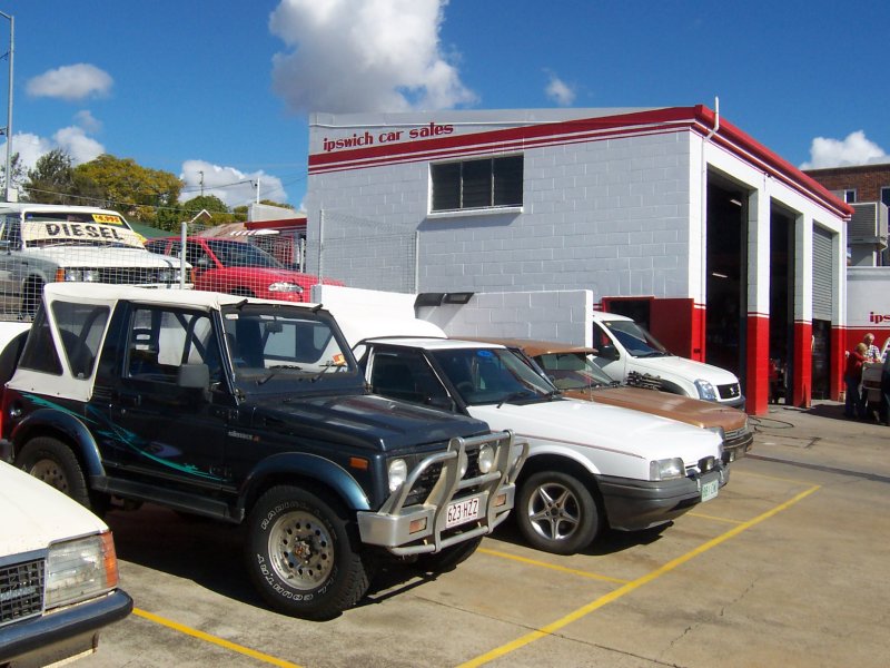 CARYARD CORNER SITE - Re-development Opportunity Picture 3