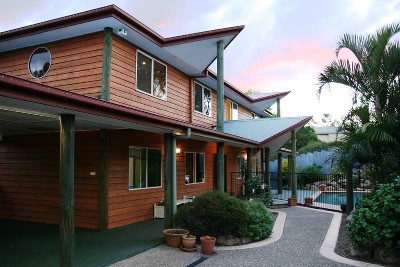 BREATHTAKING VIEWS WITH STYLISH HOME TO COMPLIMENT - CHUWAR Picture