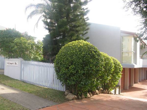 Position Plus - Affordable Inner City Unit Picture 1