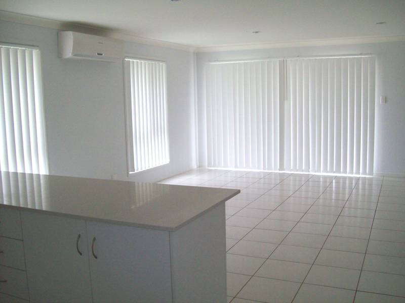 GREAT VALUE - GREAT SUBURB - GREAT HOME! Picture 3