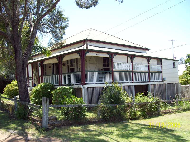 NORTH IPSWICH Picture 2