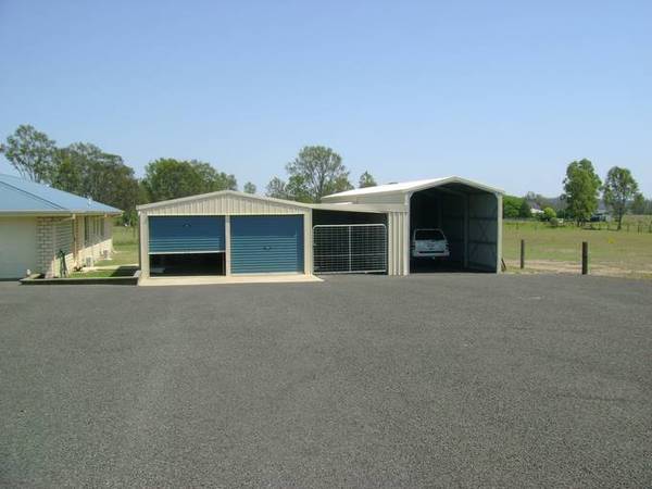 The Ultimate Lifestyle - Horse Property near Fernvale Picture