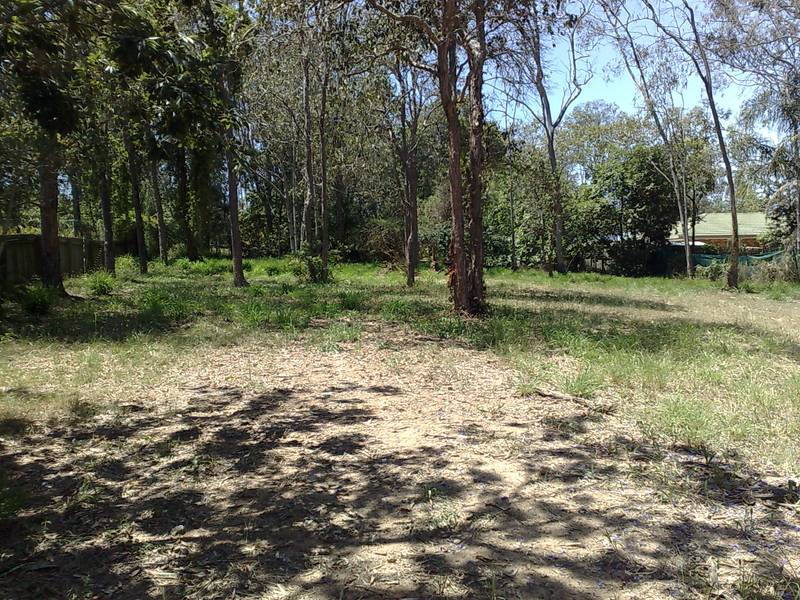 Large Building Block in Brassall - For Sale $250,000 Picture 2