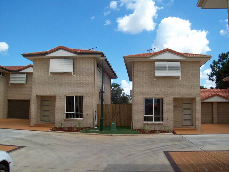 FIRST HOME BUYERS DREAM OR FABULOUS INVESTMENT! Picture 1