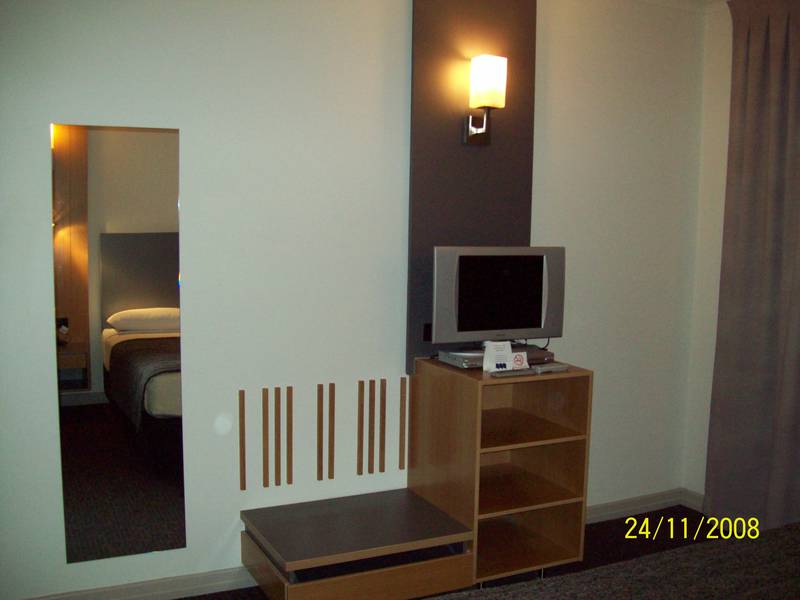 IPSWICH Picture 2
