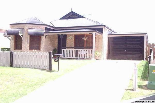 SPRINGFIELD LAKES Picture