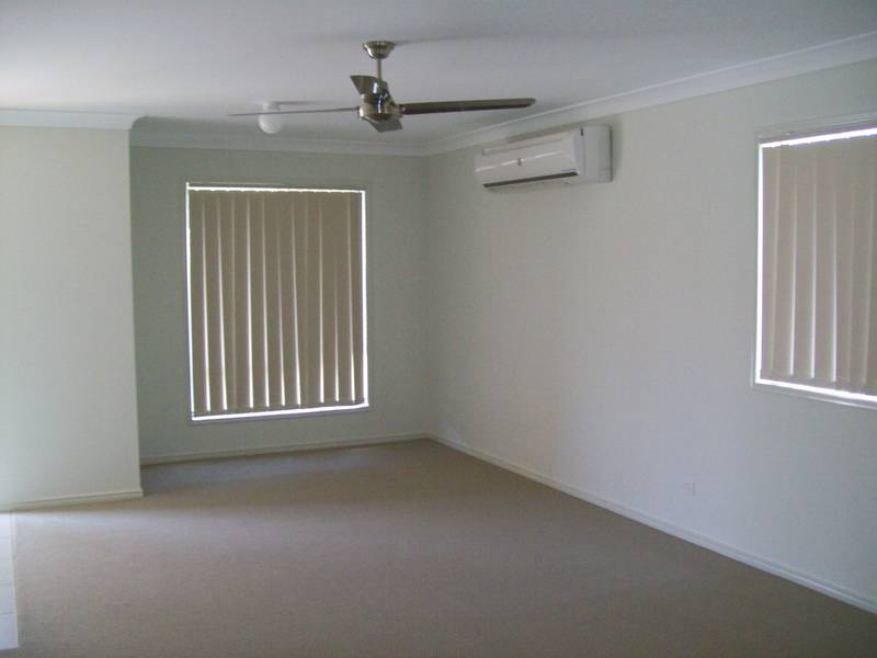 FIRST HOME BUYERS DREAM OR FABULOUS INVESTMENT Picture 3