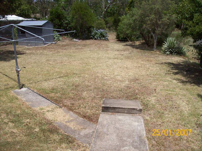 NEAT STARTER HOME FOR ASTUTE BUYERS Picture 3