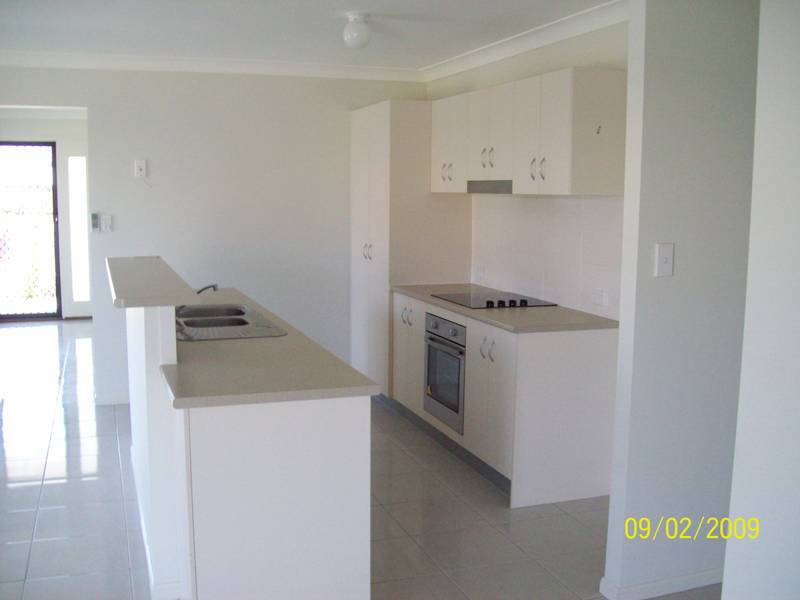 NORTH BOOVAL Picture