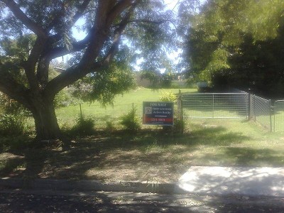 Vacant Building Block in Established Area - only $99,000 Picture