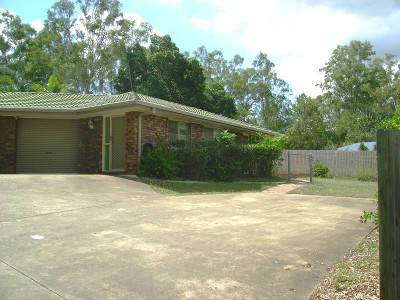 PRIVATE & PEACEFUL Picture